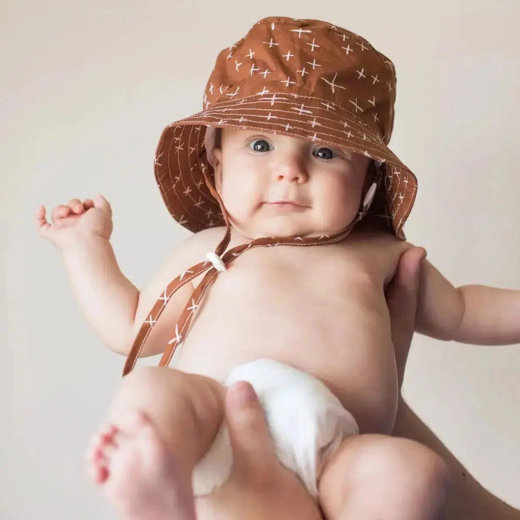 Huggalugs - UPF 50+ Bucket Sunhat - Plus-Hats-0-6M-Posh Baby