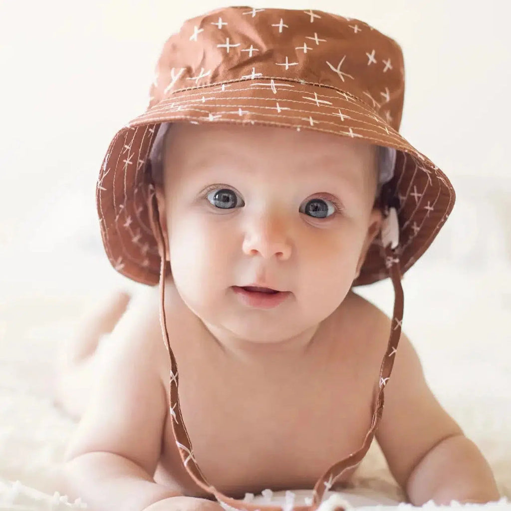 Huggalugs - UPF 50+ Bucket Sunhat - Plus-Hats-0-6M-Posh Baby