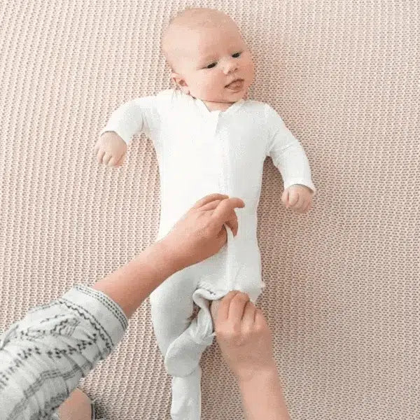Kyte Baby - Zipper Footie - Cloud-Footies + Rompers (Basic)-Preemie-Posh Baby