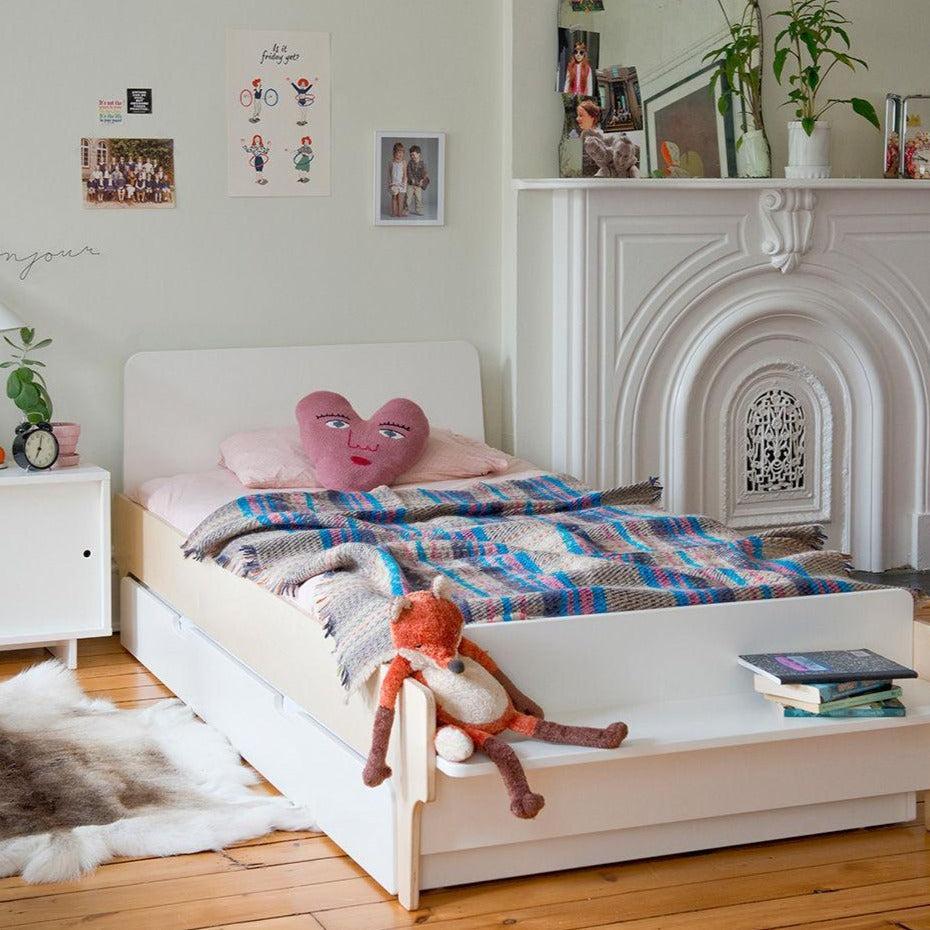 Oeuf - River Twin Bed with Optional Trundle - White + Birch-Big Kid Beds-No Rail Needed-Posh Baby